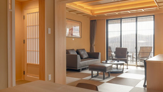 【露天風呂＋テラス付き】スイートルーム『宝富士・赤富士』