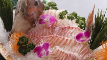 食事・飲み物 / 15