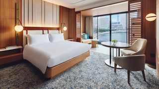 クラシック ルーム キングベッド 1 台 (Minatomirai View)