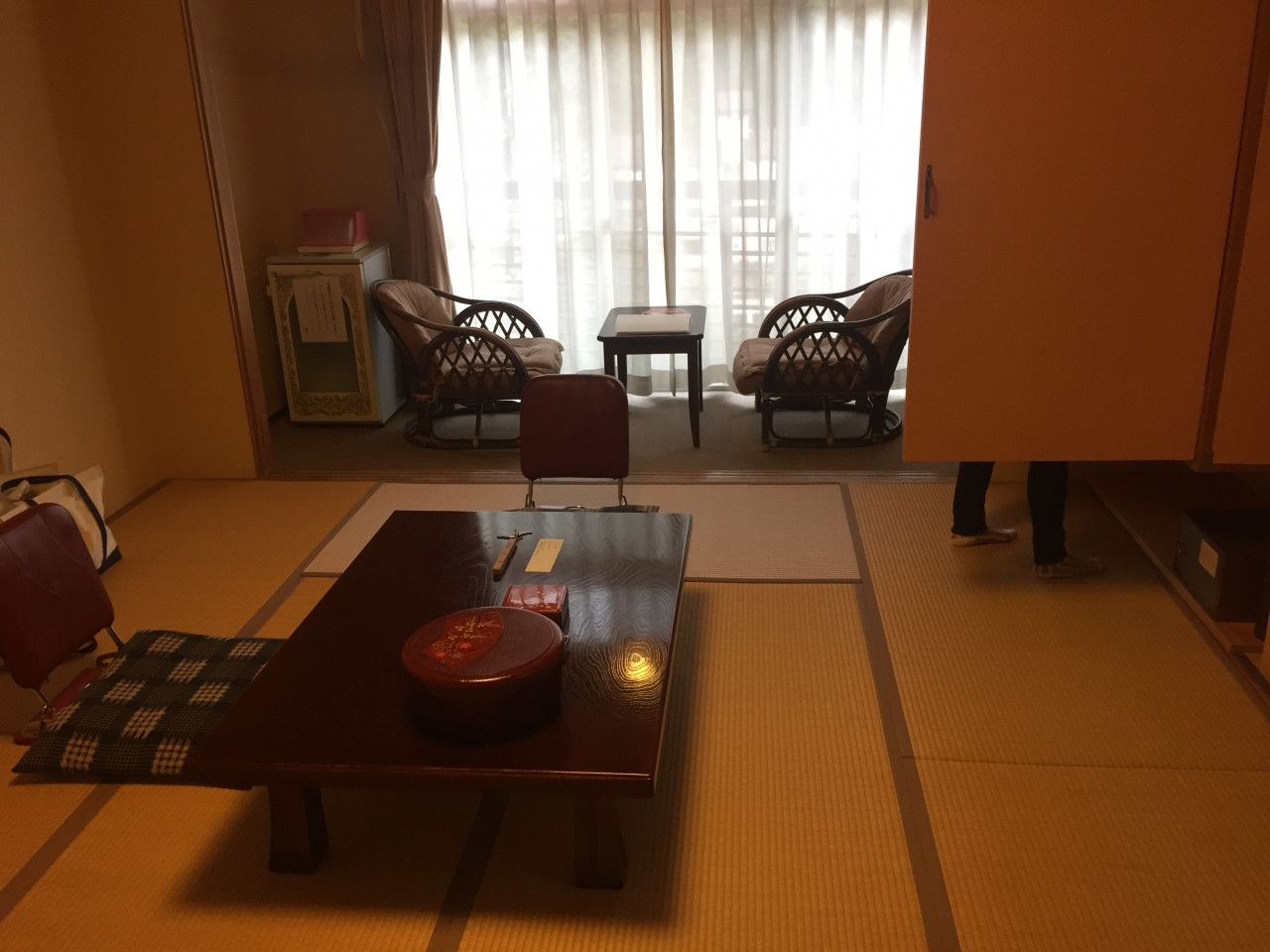 全館畳敷きの温泉宿で過ごすくつろぎ時間4011203