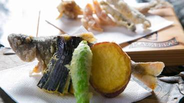 食事・飲み物 / 6