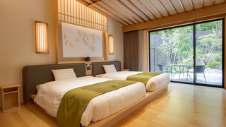 ラグジュアリー スイート 専用バスルーム ガーデンビュー