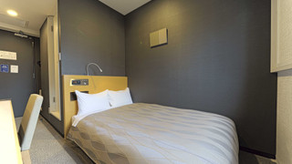 シングルルーム1名から2名利用（禁煙）