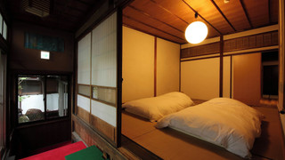 雪見の間　専用トイレ/シャワー付