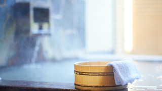 和室 6畳 (専用トイレ·共用バスルーム·布団) 禁煙