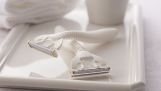 エコノミー ダブルルーム ダブルベッド 1 台 喫煙可