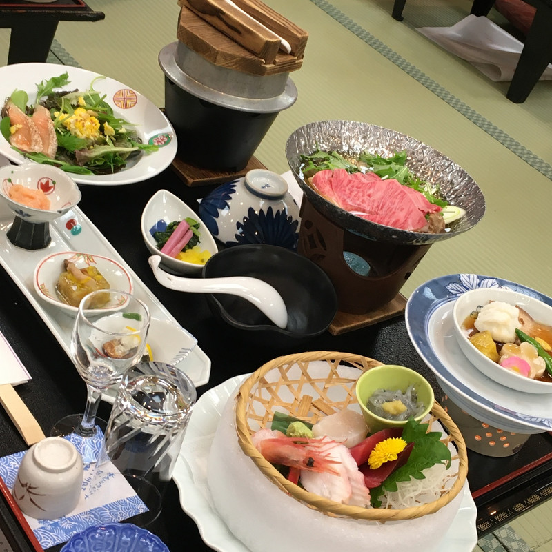 夕食