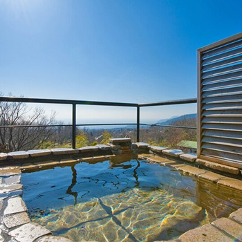 英国気分で非日常を楽しむ3642826