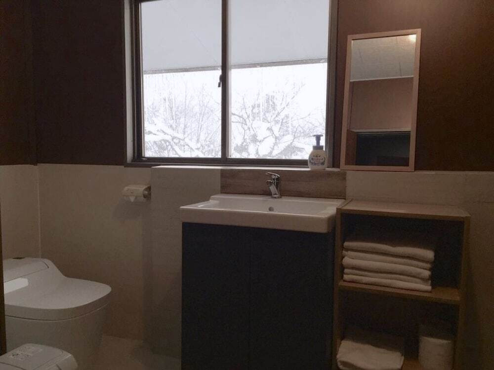 バスルームのシャワー