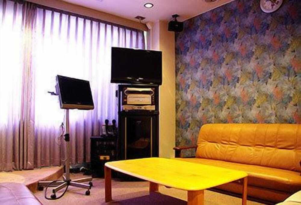 カラオケ ルーム