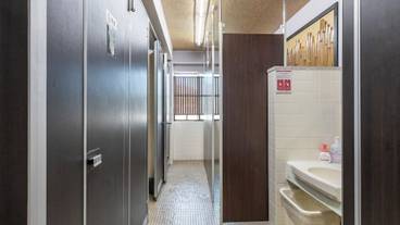 施設内の設備 / 1