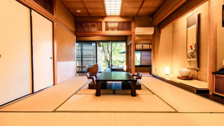 露天風呂付特別室 (定員4名) 禁煙