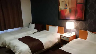 トリプルルーム