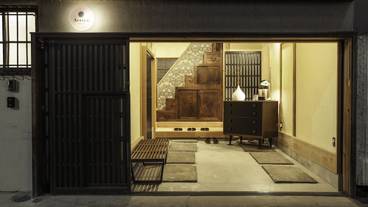 施設の入り口 / 8