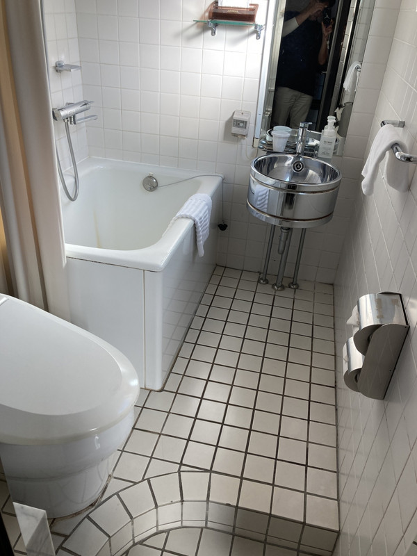 タイル貼りとは、昭和時代の名残