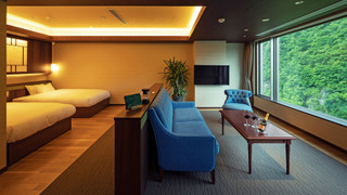 [ビューフロア] 客室温泉展望風呂付ラグジュアリー 牛肉コースディナー 禁煙 (50平米・定員3名)