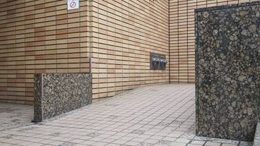 施設の入り口 / 6