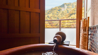 [C]金泉露天風呂付 角部屋和室55平米テラス付-紅or蘇芳　禁煙