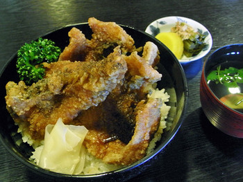 「三河屋」料理 6742 鯉丼