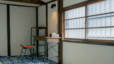 客室 / 10