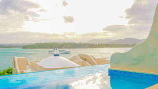 ディロス（Type E 温水インフィニティプール・屋上テラス付き・大人定員４名）