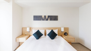 1 ベッドルーム デラックス キング