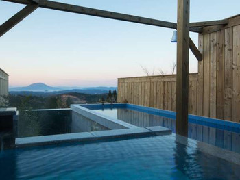 絶景貸切温泉プールでこの上ない贅沢な時間を♡3463707