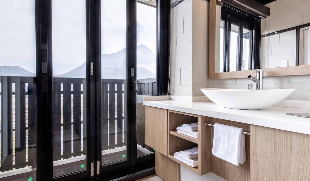 客室洗面台一例② / 2