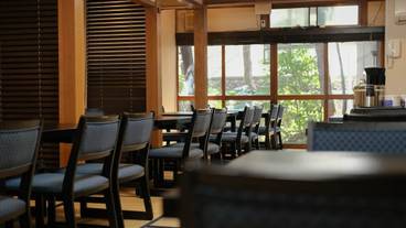 朝食スペース / 8