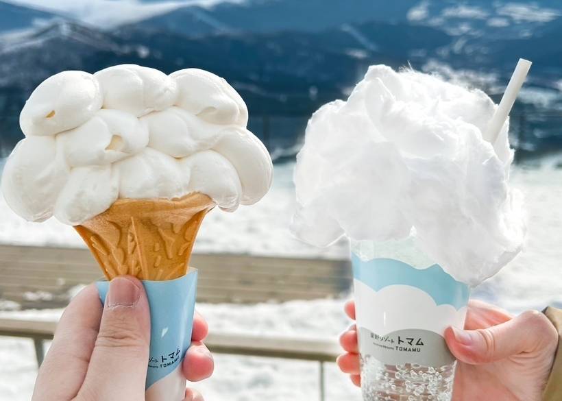 雲海テラスで
絶景を楽しむ朝 / 3