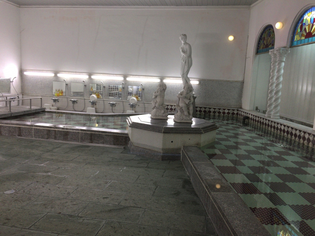 ローマ風大浴場