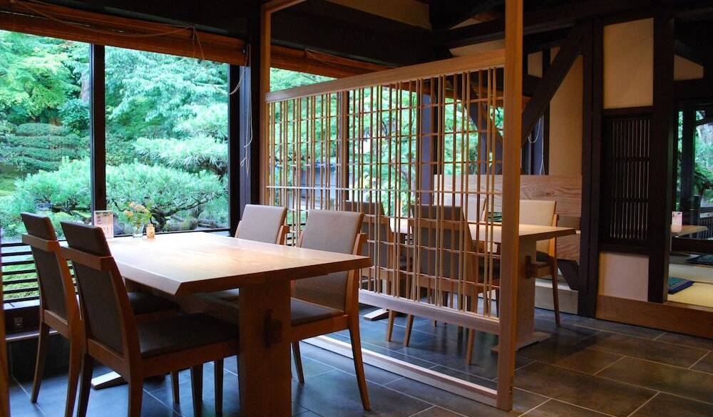 食事処 ひな里⑤ / 4