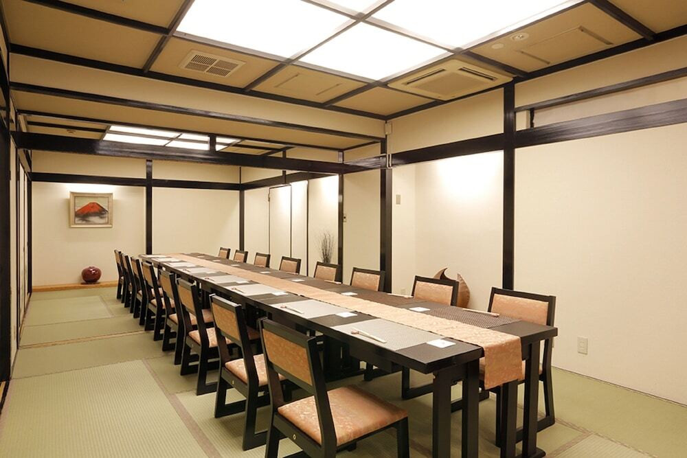 レストラン