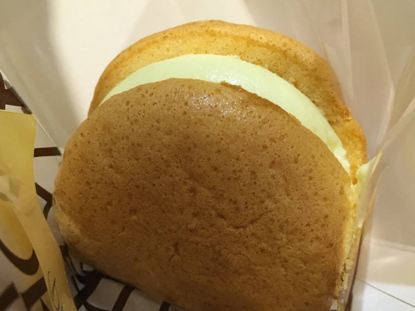 「モロゾフ エクラ 阪神百貨店梅田本店」 料理 52574494 プリンブッセ★