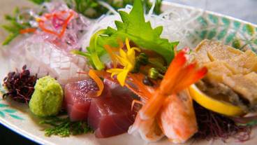 食事・飲み物 / 3