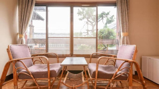 トリプル和室　共用バスルーム