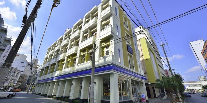 Kariyushi LCH. Izumizaki 県庁前（沖縄県 ビジネスホテル） / 1