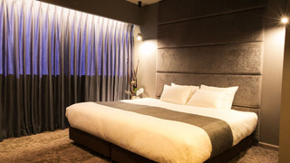 デラックスダブル