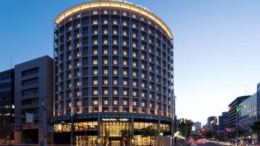 ホテル外観(夜) / 2