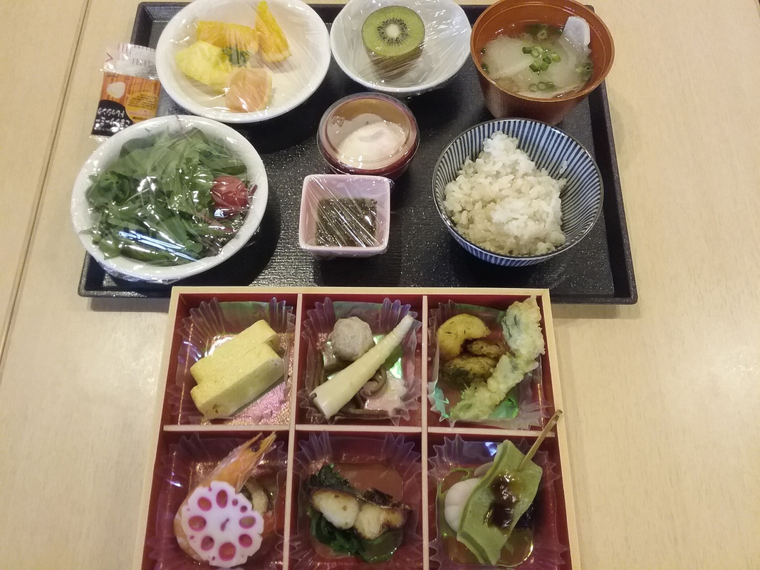 朝食、いまなら1000円です。