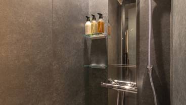 ハリウッドツインのシャワーブース / 7