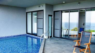 ピース テラス＆プール(1) / 2