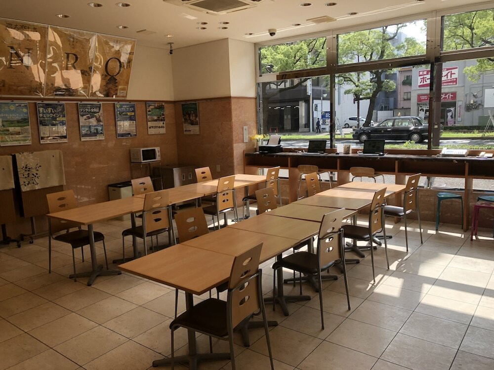 ロビーラウンジ