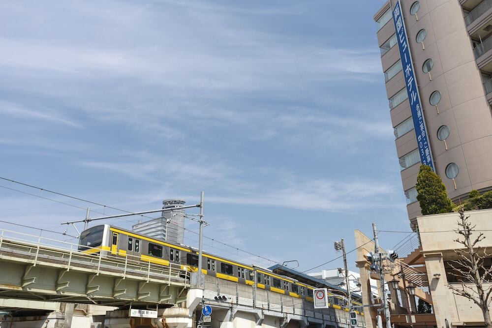 市街地へのシャトル サービス