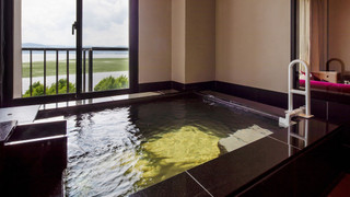 ユニバ セミスイート 5階 禁煙