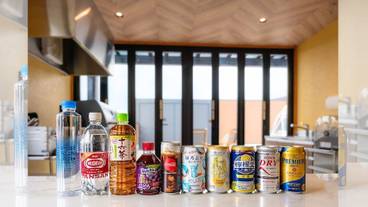 食事・飲み物 / 3