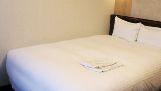 スタンダード ダブルルーム 喫煙可