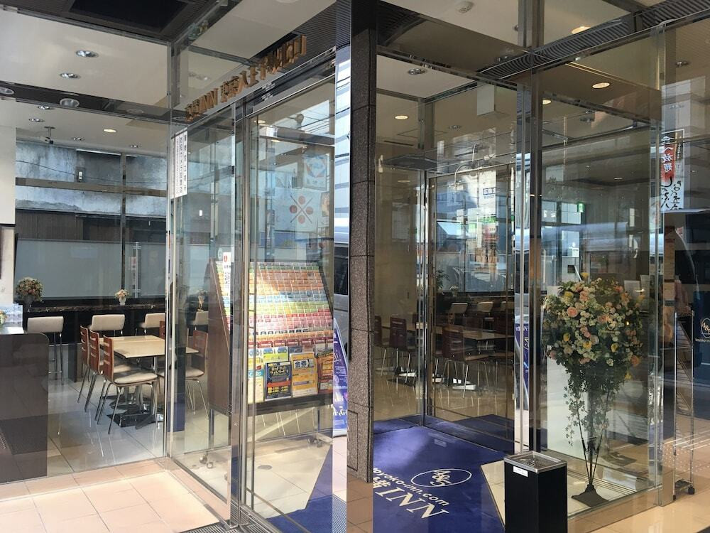 施設の入り口