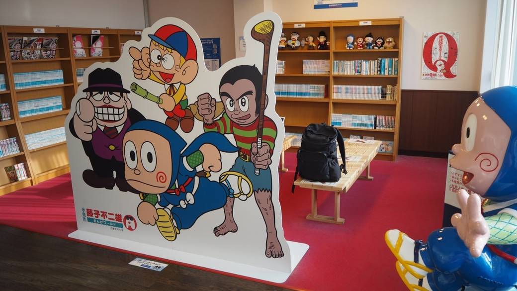 氷見市潮風ギャラリー / 3