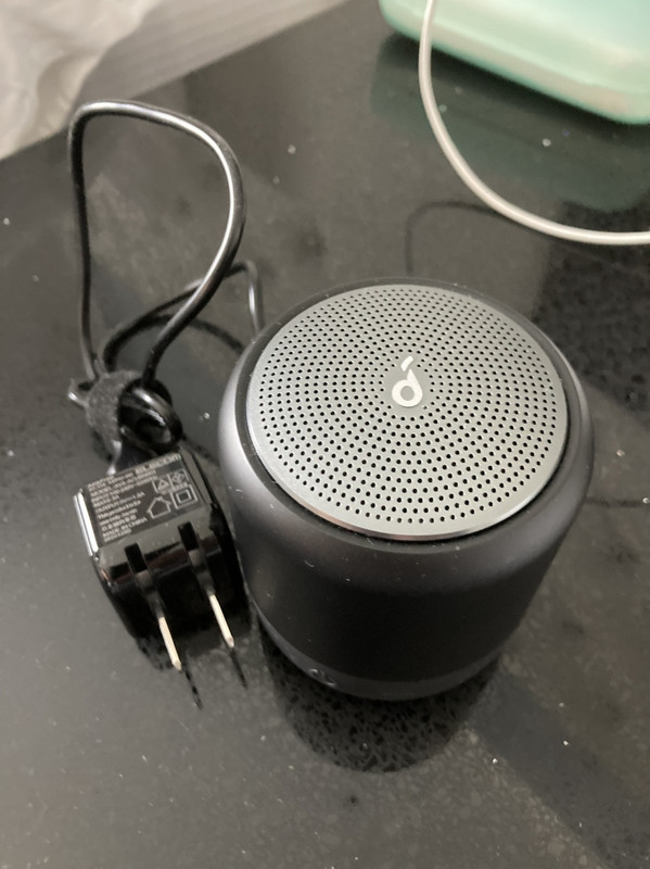 謎のスピーカー